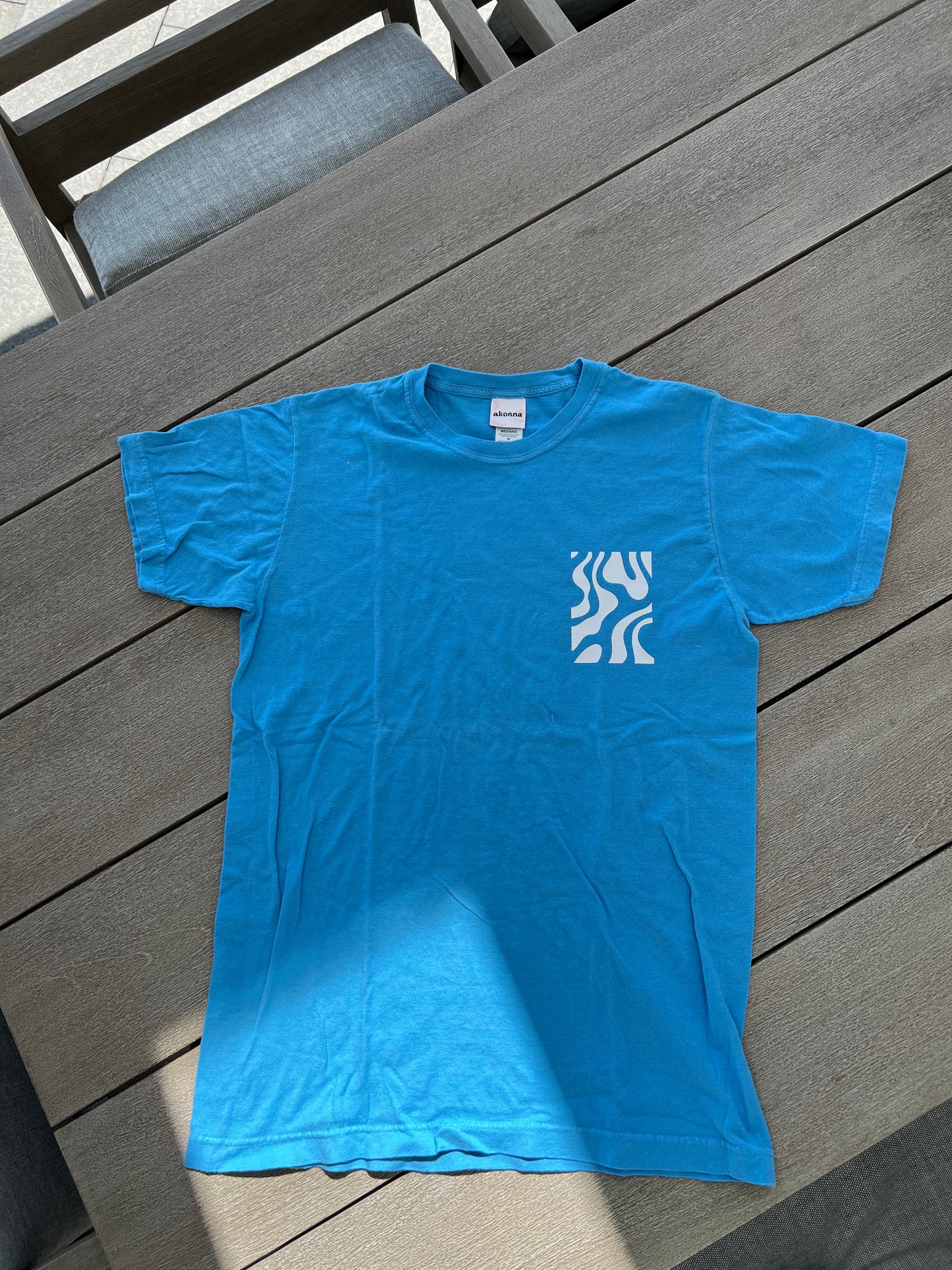 Wavy Minimalist Shirt