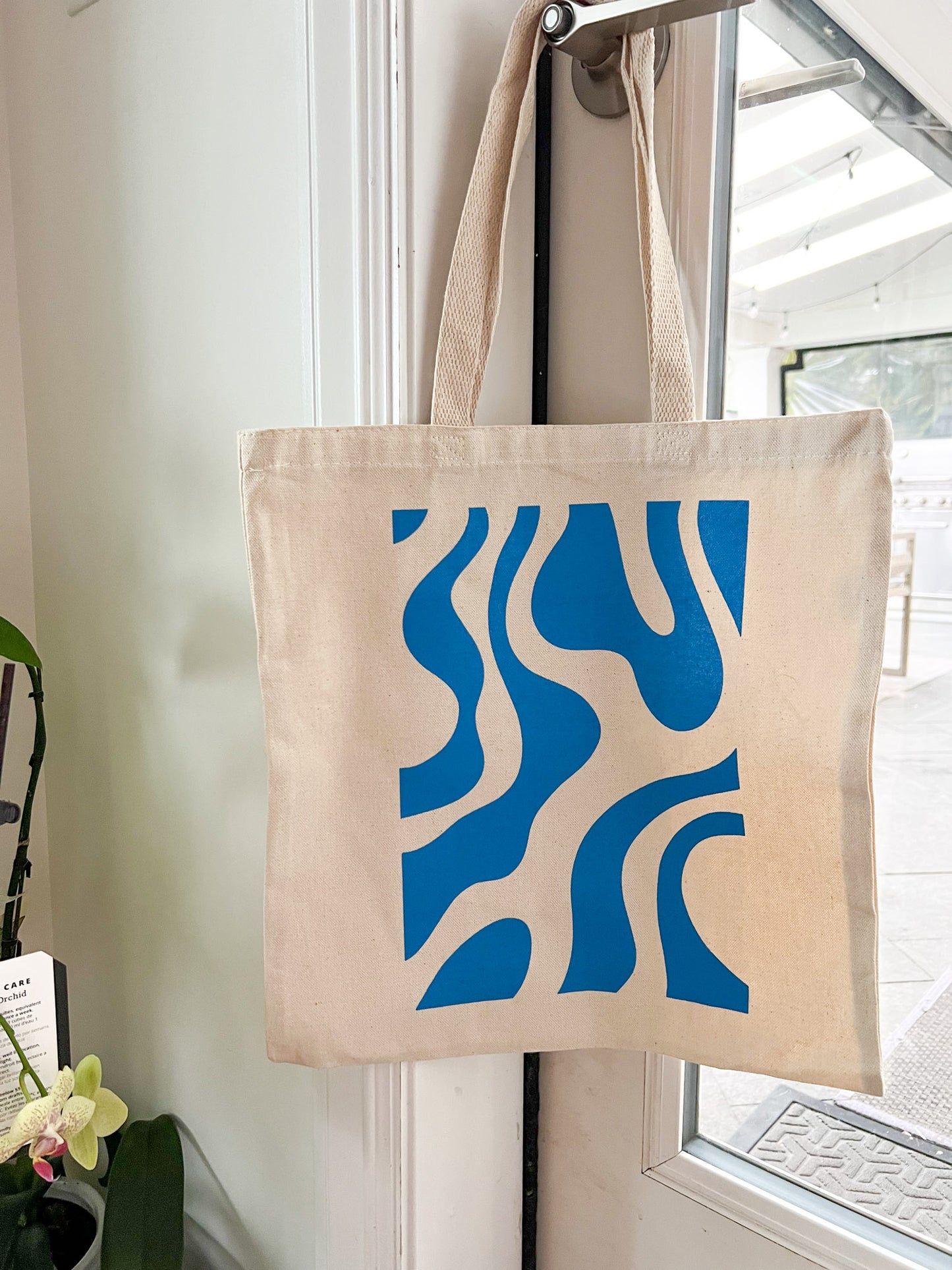 Wavy Tote Bag